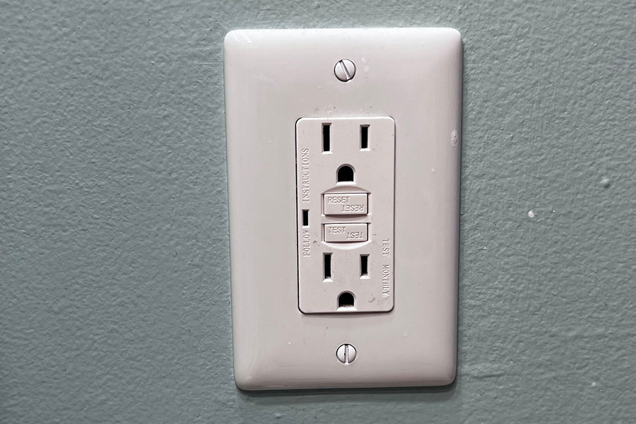 GFCI outlet installation